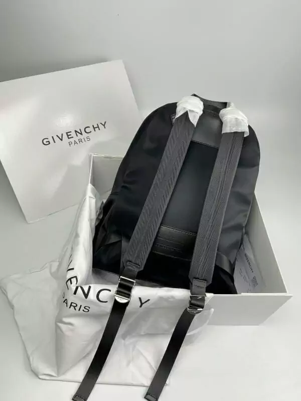 givenchy aaa qualite sac a dos  s_100a1b42